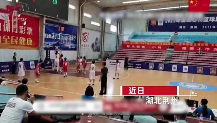 226cm！14歲山東女孩張子宇身高追平姚明。其獨(dú)霸籃下暴砍42分
